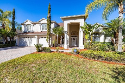 Casa en alquiler en Tampa, Florida, 5 dormitorios, 318.65 m2 № 2267472 - foto 3