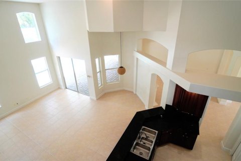 Casa en alquiler en Tampa, Florida, 5 dormitorios, 318.65 m2 № 2267472 - foto 11