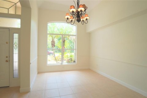 Casa en alquiler en Tampa, Florida, 5 dormitorios, 318.65 m2 № 2267472 - foto 9