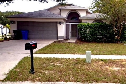 Casa en alquiler en Riverview, Florida, 3 dormitorios, 138.98 m2 № 1886838 - foto 1