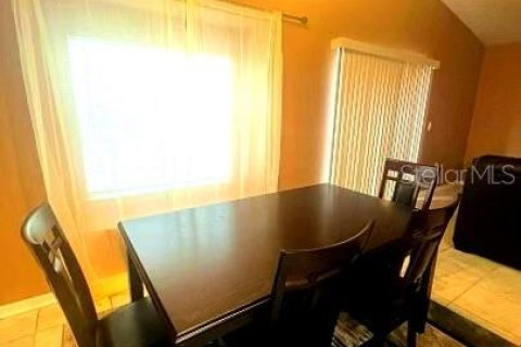Casa en alquiler en Riverview, Florida, 3 dormitorios, 138.98 m2 № 1886838 - foto 3