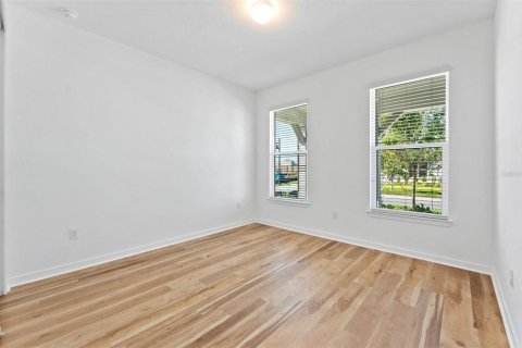 House in Riverview, Florida 4 bedrooms, 285.77 sq.m. № 2222209 - photo 14