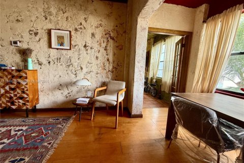 Condominio en venta en Miami Beach, Florida, 1 dormitorio, 61.32 m2 № 2038994 - foto 13