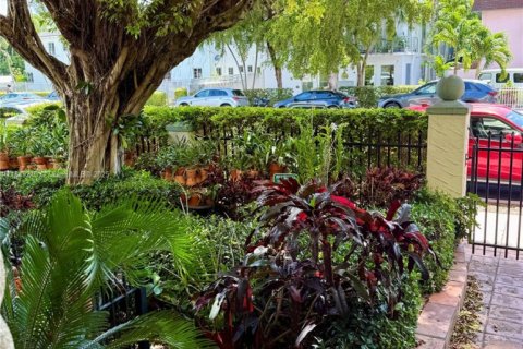 Condominio en venta en Miami Beach, Florida, 1 dormitorio, 61.32 m2 № 2038994 - foto 23