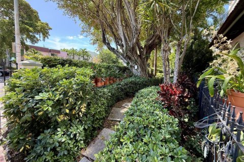 Condominio en venta en Miami Beach, Florida, 1 dormitorio, 61.32 m2 № 2038994 - foto 27