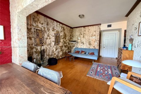 Condominio en venta en Miami Beach, Florida, 1 dormitorio, 61.32 m2 № 2038994 - foto 11