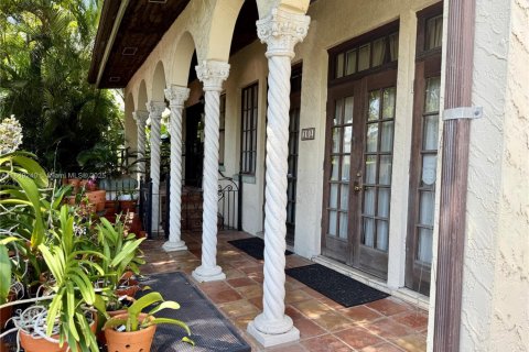 Condominio en venta en Miami Beach, Florida, 1 dormitorio, 61.32 m2 № 2038994 - foto 8