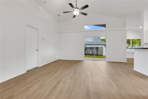 Villa ou maison à vendre à Port Richey, Floride: 3 chambres, 142.14 m2 № 2395621 - photo 3