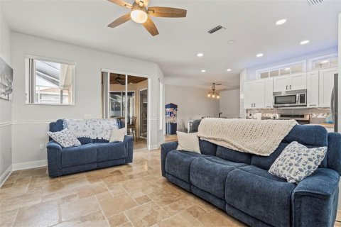Casa en venta en Lakewood Ranch, Florida, 4 dormitorios, 187.29 m2 № 1526586 - foto 13
