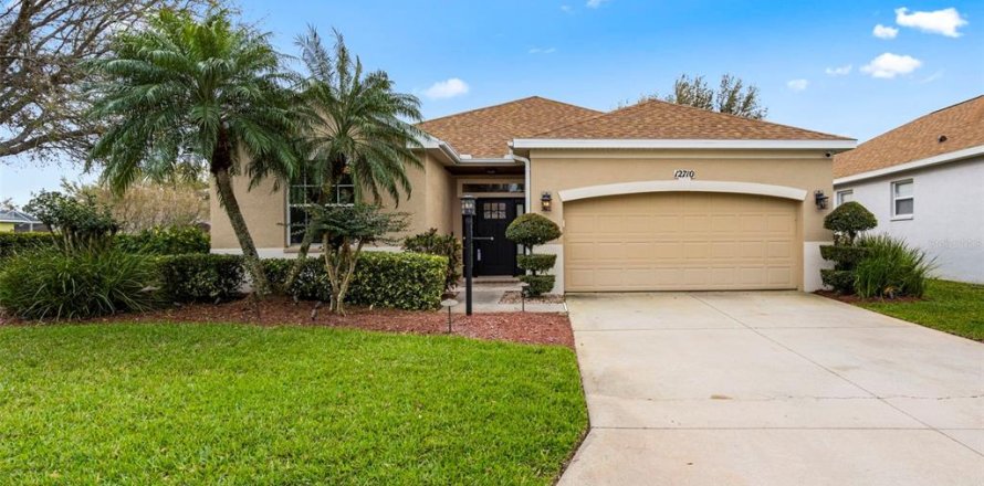 House in Lakewood Ranch, Florida 4 bedrooms, 187.29 sq.m. № 1526586