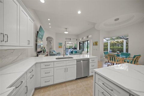 House in Sarasota, Florida 4 bedrooms, 504.09 sq.m. № 1841405 - photo 19