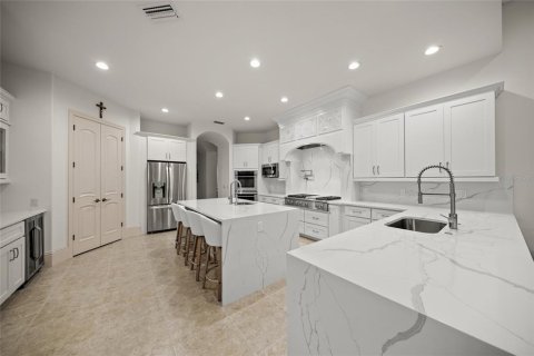 House in Sarasota, Florida 4 bedrooms, 504.09 sq.m. № 1841405 - photo 15