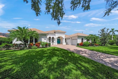 House in Sarasota, Florida 4 bedrooms, 504.09 sq.m. № 1841405 - photo 1
