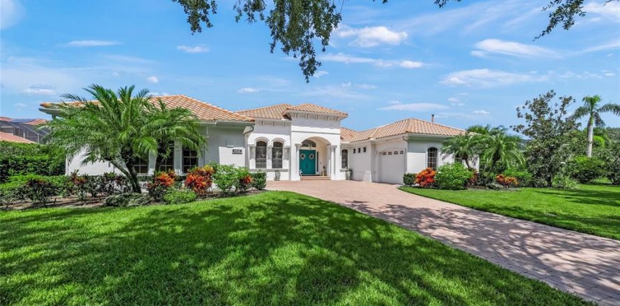 House in Sarasota, Florida 4 bedrooms, 504.09 sq.m. № 1841405
