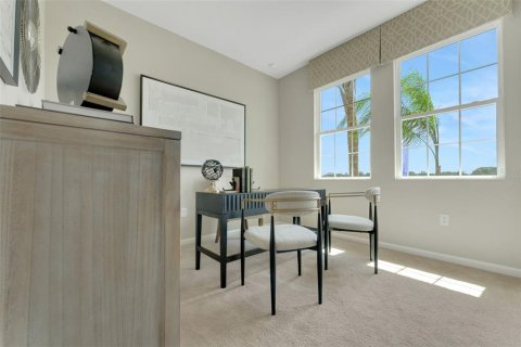 House in Winter Haven, Florida 4 bedrooms, 150.97 sq.m. № 2227243 - photo 7