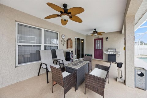 House in Deltona, Florida 4 bedrooms, 189.89 sq.m. № 2353450 - photo 28