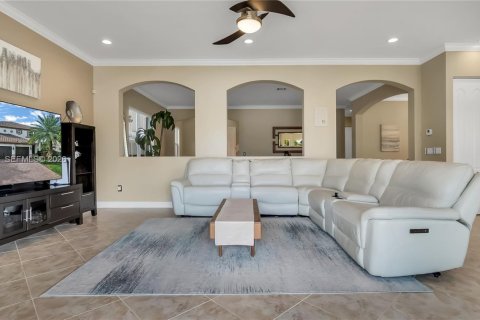 Купить виллу или дом в Паркленд, Флорида 8 комнат, 345.04м2, № 2043533 - фото 9