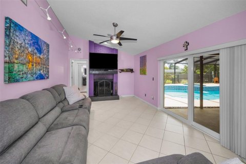 Villa ou maison à vendre à Tampa, Floride: 5 chambres, 220.64 m2 № 1906202 - photo 27