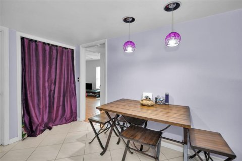 Villa ou maison à vendre à Tampa, Floride: 5 chambres, 220.64 m2 № 1906202 - photo 25