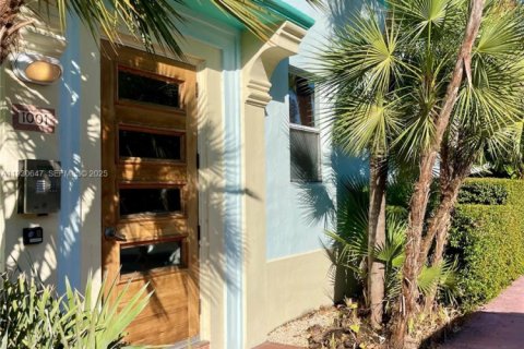 Condominio en alquiler en Miami Beach, Florida, 1 dormitorio, 59.46 m2 № 1989432 - foto 23