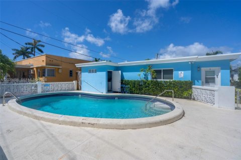 Immobilier commercial à vendre à Miami Beach, Floride: 324.41 m2 № 2085675 - photo 29