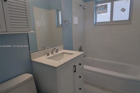 Immobilier commercial à vendre à Miami Beach, Floride: 324.41 m2 № 2085675 - photo 27