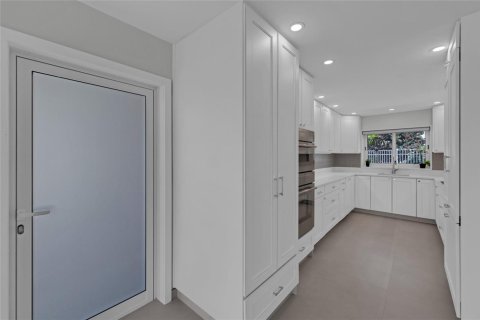 Купить кондоминиум в Форт-Лодердейл, Флорида 1 комната, 87.33м2, № 2083268 - фото 10