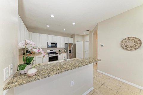 House in Lakewood Ranch, Florida 2 bedrooms, 141.03 sq.m. № 1829694 - photo 11