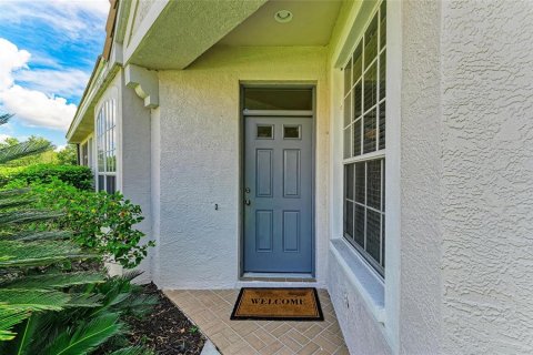 House in Lakewood Ranch, Florida 2 bedrooms, 141.03 sq.m. № 1829694 - photo 4
