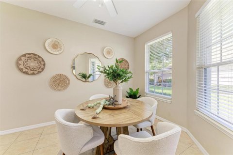 House in Lakewood Ranch, Florida 2 bedrooms, 141.03 sq.m. № 1829694 - photo 20