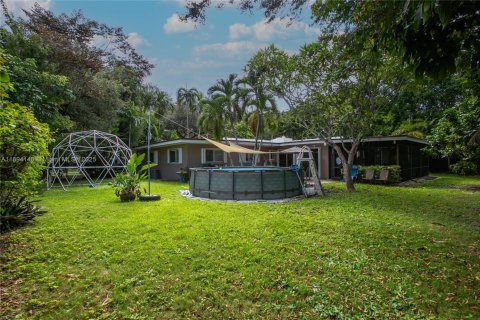 Villa ou maison à vendre à Miami, Floride: 4 chambres, 192.03 m2 № 2016399 - photo 3