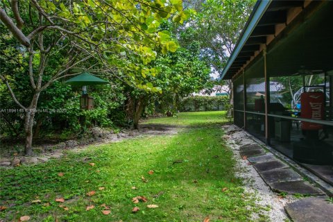 Villa ou maison à vendre à Miami, Floride: 4 chambres, 192.03 m2 № 2016399 - photo 5