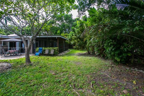 Villa ou maison à vendre à Miami, Floride: 4 chambres, 192.03 m2 № 2016399 - photo 4