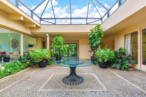 House in Palm Beach, Florida 5 bedrooms, 385.82 sq.m. № 2246697 - photo 22
