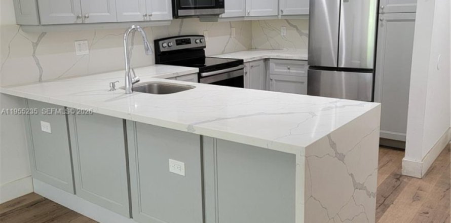 Condominio en Doral, Florida, 2 dormitorios  № 2010162