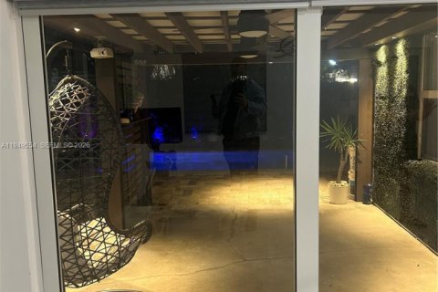 Снять в аренду виллу или дом в Хомстед, Флорида 3 спальни, 121.42м2, № 2005512 - фото 5