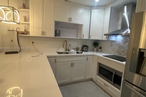 Снять в аренду виллу или дом в Хомстед, Флорида 3 спальни, 121.42м2, № 2005512 - фото 13