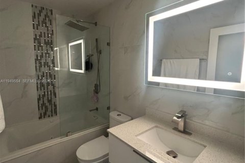 Снять в аренду виллу или дом в Хомстед, Флорида 3 спальни, 121.42м2, № 2005512 - фото 15