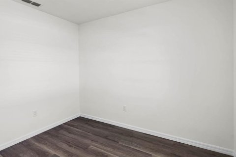 Casa en venta en Winter Haven, Florida, 3 dormitorios, 147.99 m2 № 2201757 - foto 20