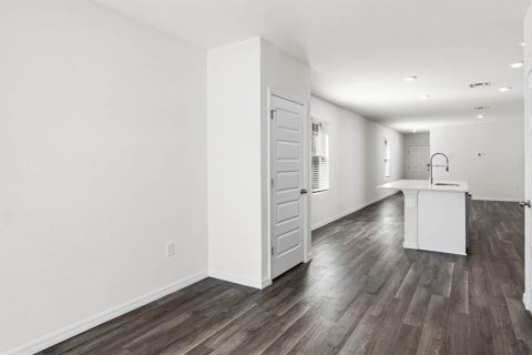 Casa en venta en Winter Haven, Florida, 3 dormitorios, 147.99 m2 № 2201757 - foto 10