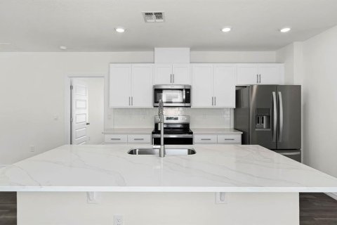 Casa en venta en Winter Haven, Florida, 3 dormitorios, 147.99 m2 № 2201757 - foto 6