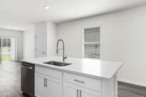 Casa en venta en Winter Haven, Florida, 3 dormitorios, 147.99 m2 № 2201757 - foto 8