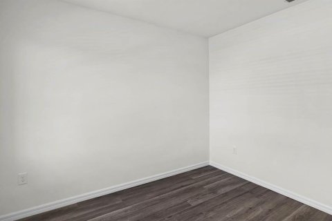 Casa en venta en Winter Haven, Florida, 3 dormitorios, 147.99 m2 № 2201757 - foto 25