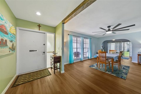 House in Port Charlotte, Florida 3 bedrooms, 194.54 sq.m. № 1838425 - photo 5