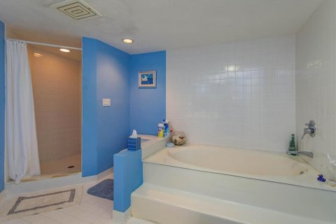 Condominio en venta en Ormond Beach, Florida, 3 dormitorios, 226.68 m2 № 1295990 - foto 20