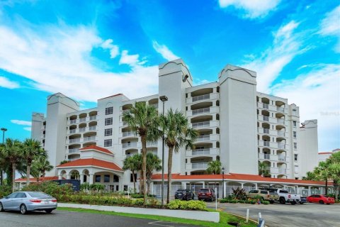Condominio en venta en Ormond Beach, Florida, 3 dormitorios, 226.68 m2 № 1295990 - foto 1