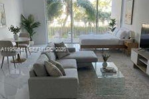 Снять в аренду кондоминиум в Норт-Бей-Виллидж, Флорида 53.6м2, № 2006832 - фото 14