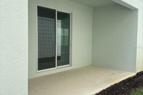 House in DeBary, Florida 4 bedrooms, 205.13 sq.m. № 1510167 - photo 4
