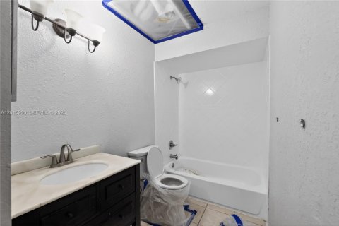 Touwnhouse à vendre à North Lauderdale, Floride: 3 chambres, 132.11 m2 № 2085789 - photo 29