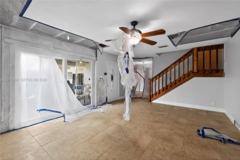 Touwnhouse à vendre à North Lauderdale, Floride: 3 chambres, 132.11 m2 № 2085789 - photo 9